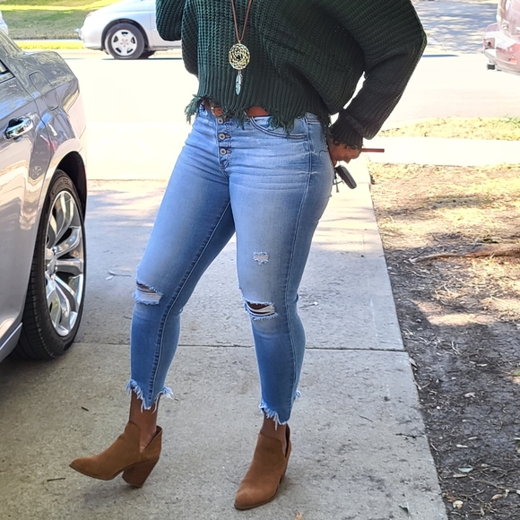 Kancan Light Wash High Rise Button Fly Skinny Jean - Picture 6 of 15